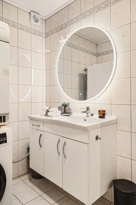 New! Modern And Comfy City Apt! Appartement Bergen